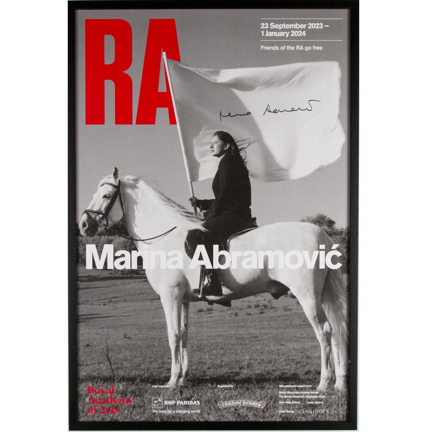 Marina Abramović The Hero - Black